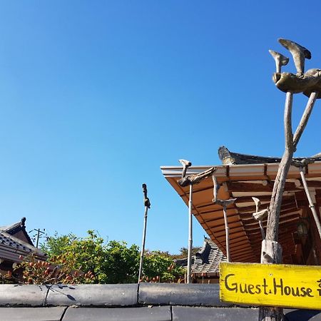 Gyeongju Guesthouse Huewon מראה חיצוני תמונה