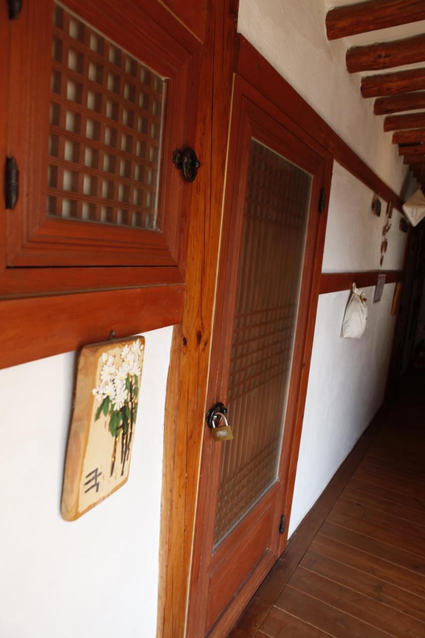 Gyeongju Guesthouse Huewon מראה חיצוני תמונה
