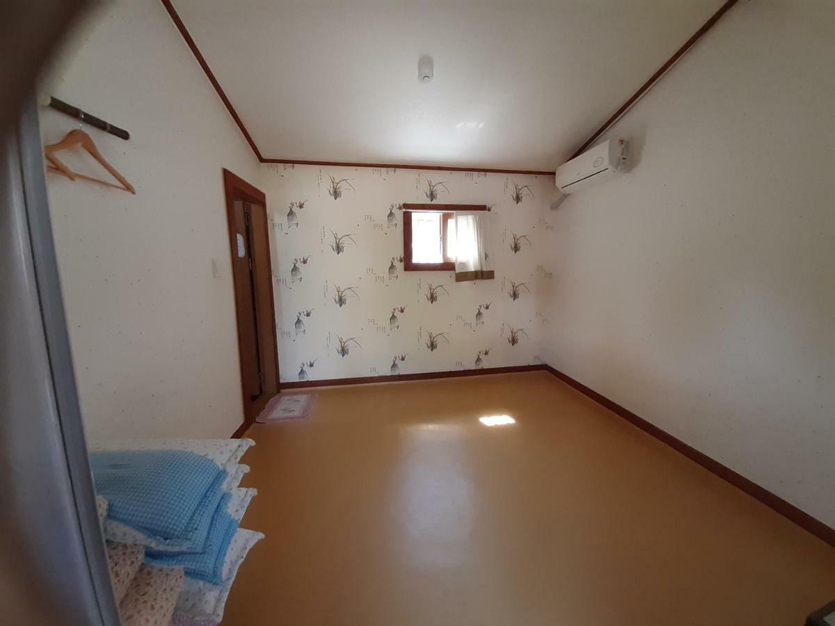 Gyeongju Guesthouse Huewon מראה חיצוני תמונה