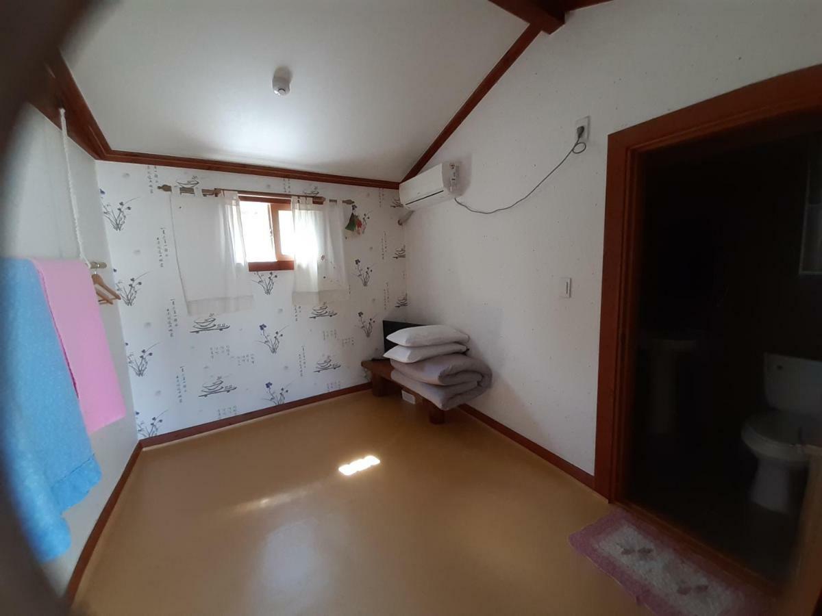 Gyeongju Guesthouse Huewon מראה חיצוני תמונה